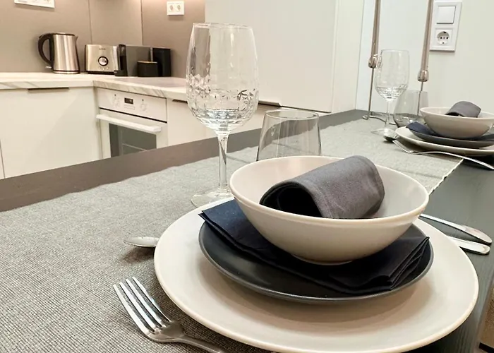 Szekely At Andrassy Suite -Szm4